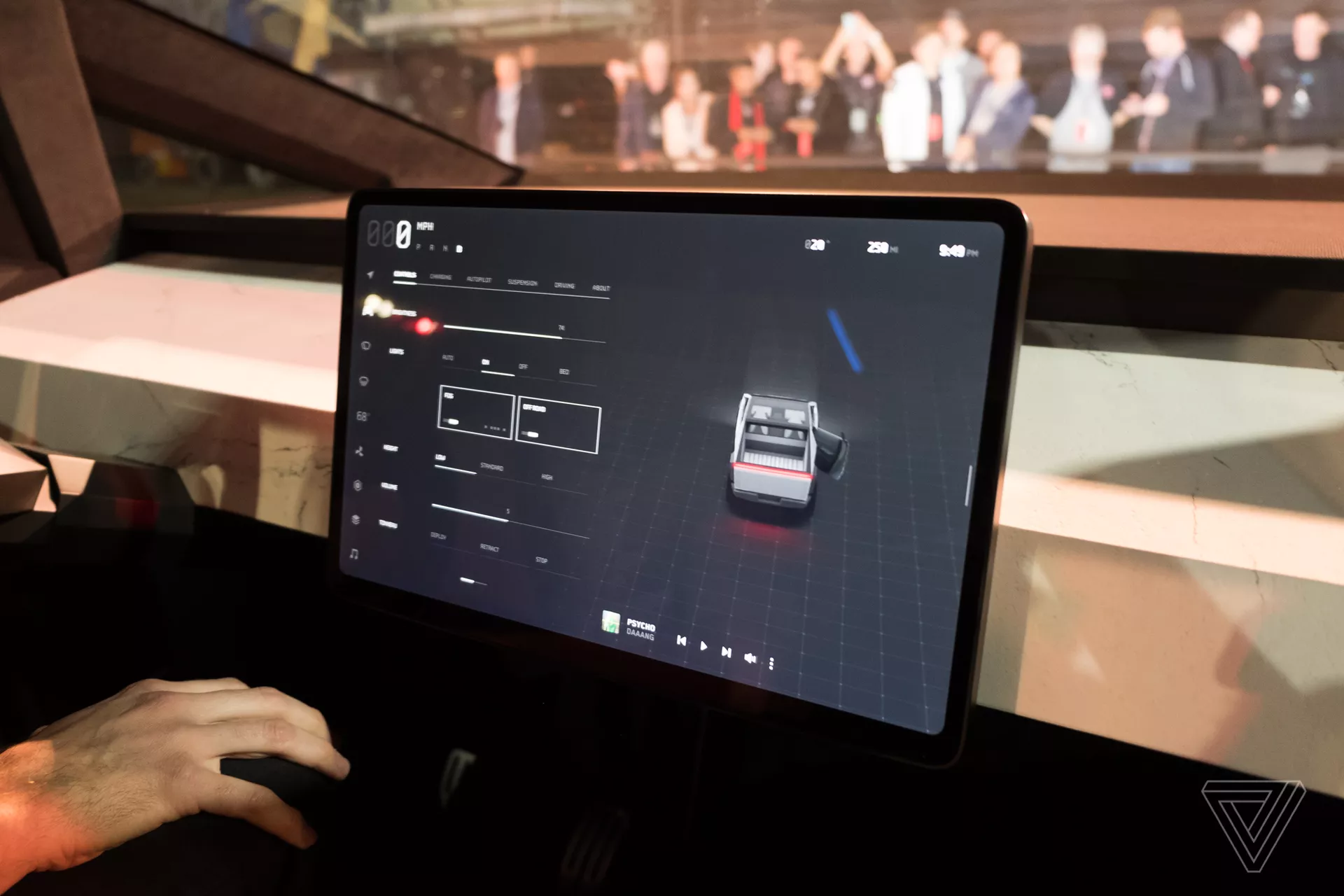 Tesla Cybertruck Touchscreen Display